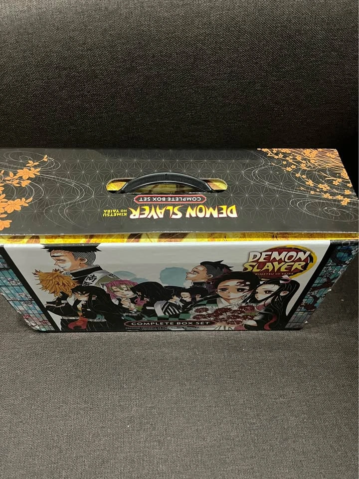 Demon Slayer Manga Box Set 1-23 Complete - photo 4