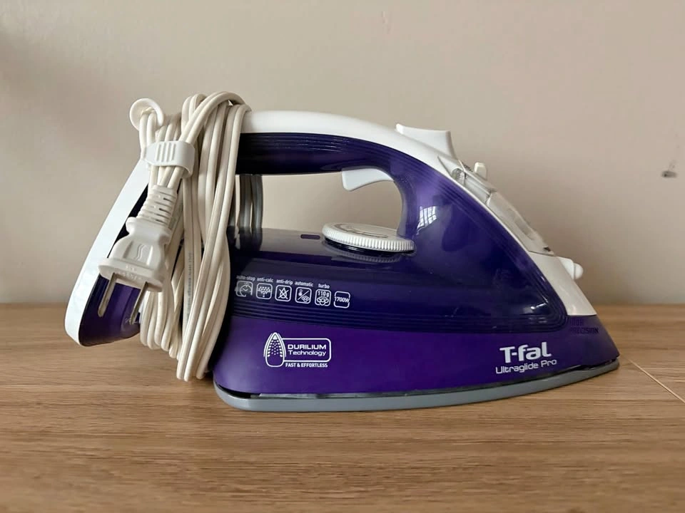 T-fal Steam Iron
