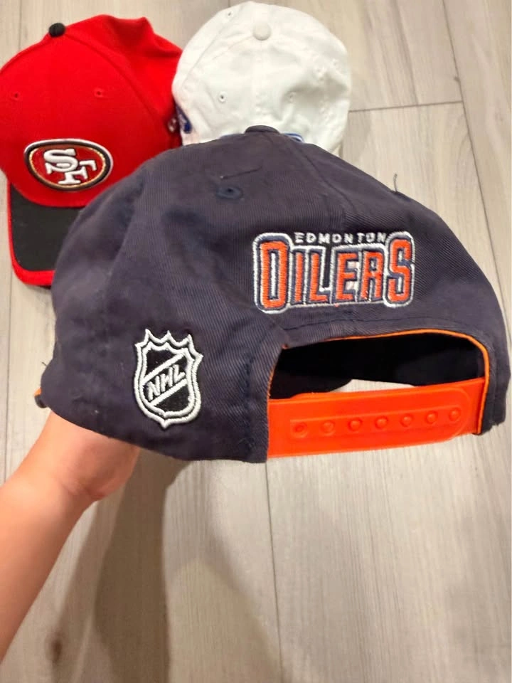 Bundle of 3 Hats: New Era San Francisco 49ers, Edmonton Oilers, - photo 4