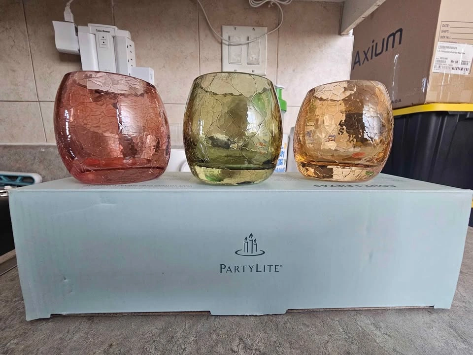 PartyLite - Multiple Candle Holders and Diffusers - photo 3
