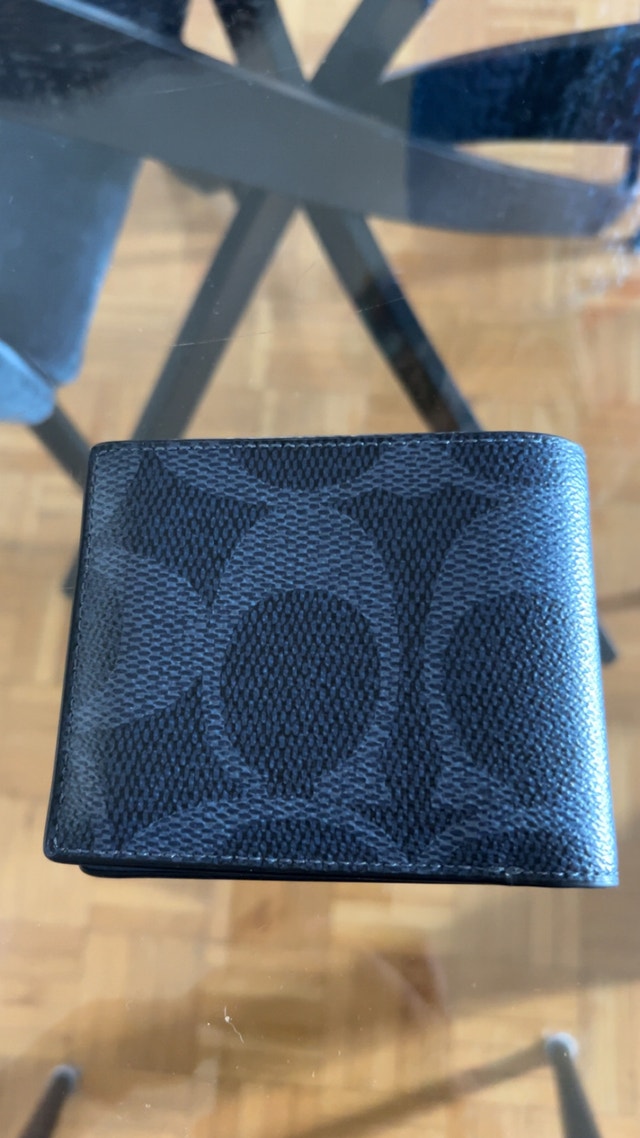 coach wallet - photo 2