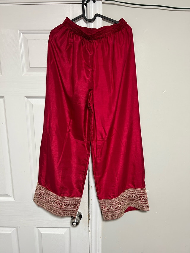 Pakistani Designer Agha Noor Red Silk Kurta Palazzo Set (3pc) - photo 2