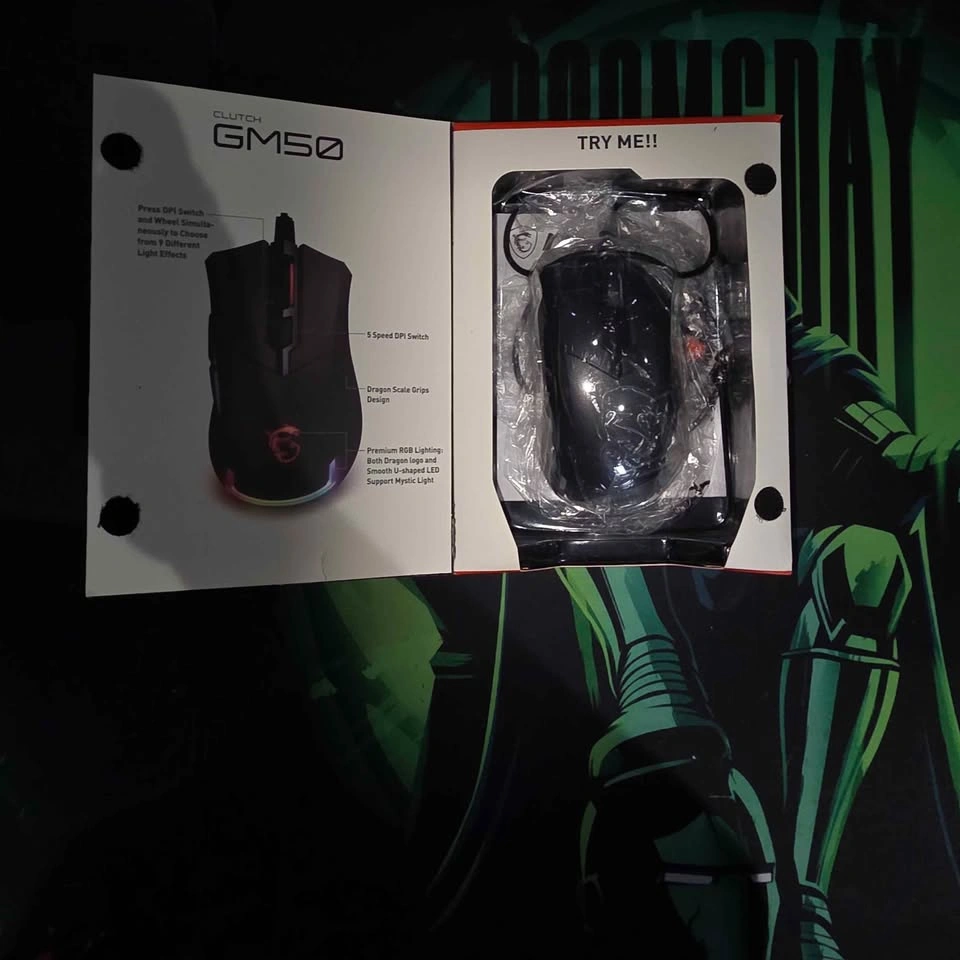 MSI Clutch GM50 RGB Wired Gaming Mouse - photo 2