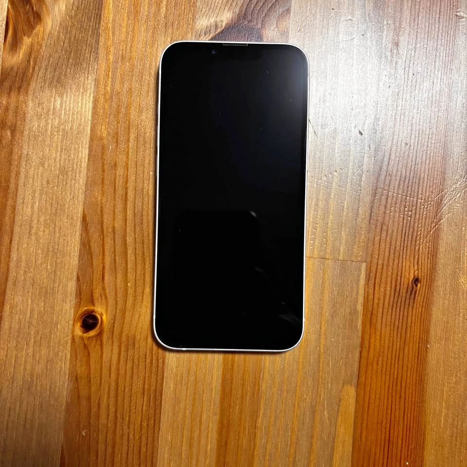 iPhone 13 128GB Starlight 100% battery