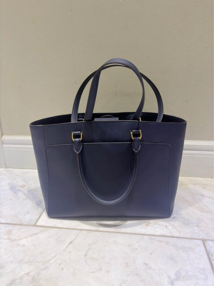 Michael Kors Navy Blue Saffiano Leather Tote Bag - photo 2