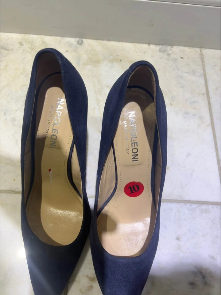 Napoleoni Italy Dark Navy Blue Suede Pointed Toe Heels Size 10 - photo 2