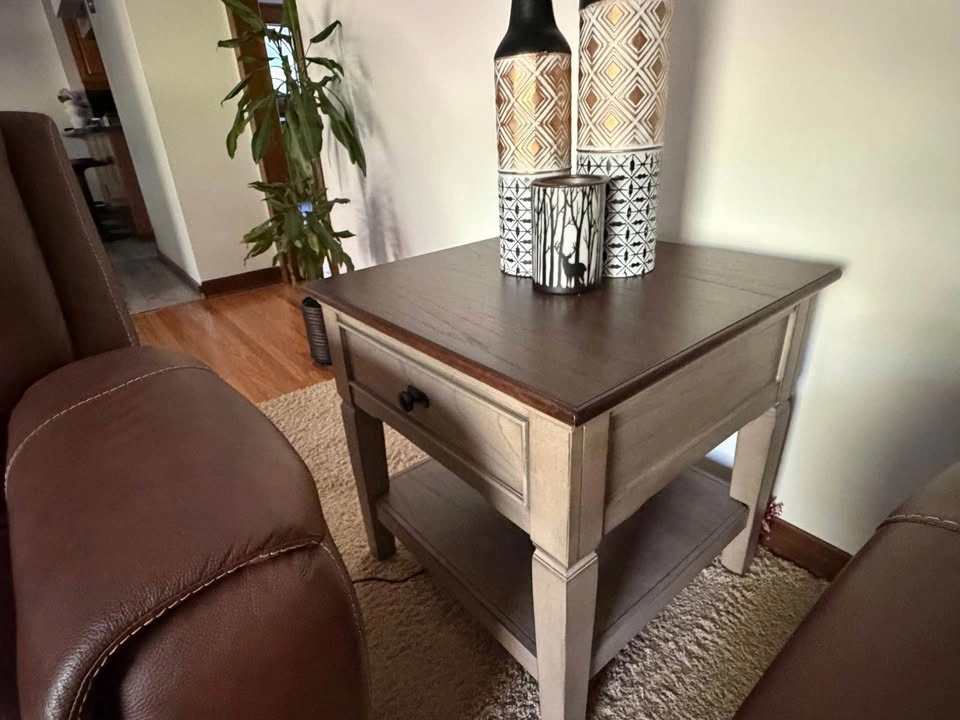3-Piece Coffee Table & End Table Set – Excellent Condition - photo 3