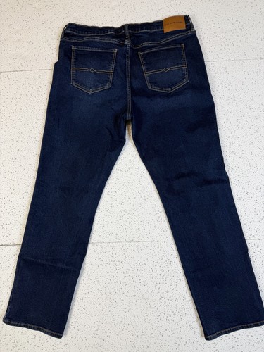 Lucky Brand Women's Classic Straight Jeans Size 16/33 - photo 2
