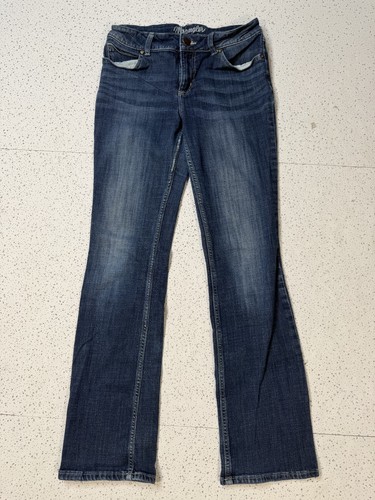 Wrangler Women's Boot Cut Jeans Size 9x34 Medium Wash
