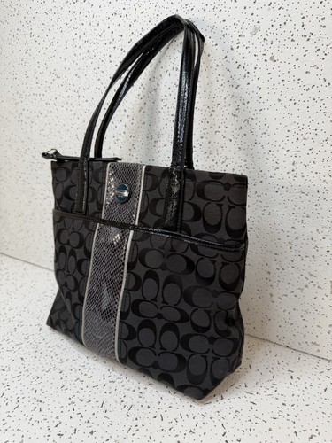 Coach Signature Jacquard Python Stripe Tote Bag Black Grey F2570 - photo 2
