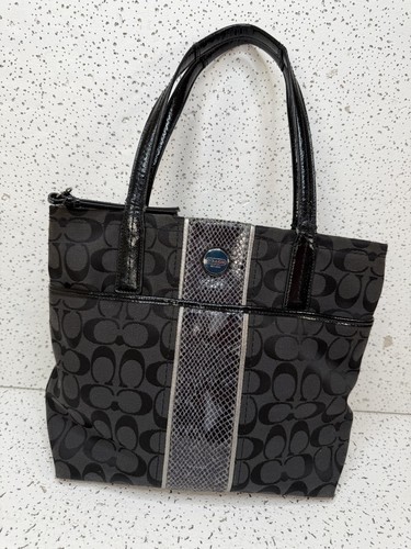 Coach Signature Jacquard Python Stripe Tote Bag Black Grey F2570 - photo 4