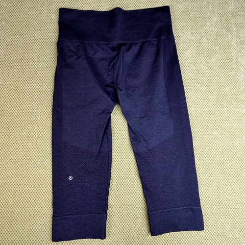 Lululemon Women's Dark Navy Textured Jacquard Leggings Size 6