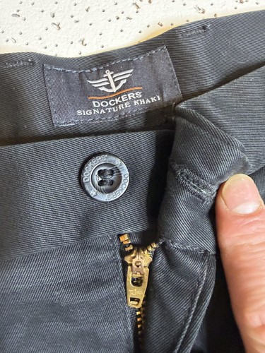 Dockers Signature Khaki D3 Classic Fit Pants Mens 34x32 Black - photo 4