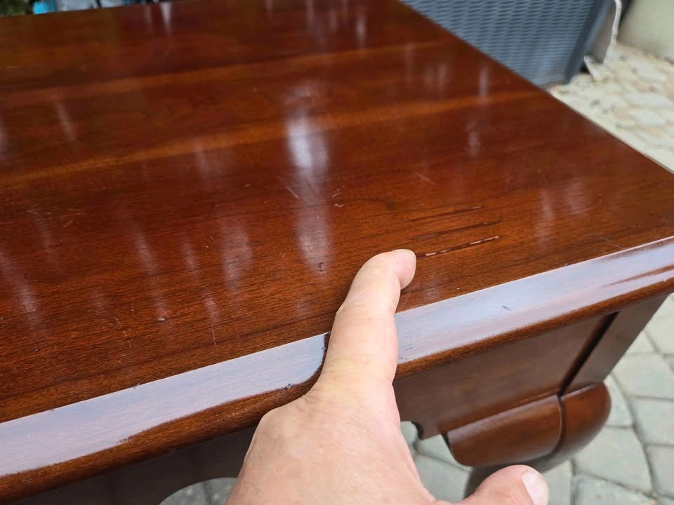 Vintage Queen Anne Style Mahogany Accent / End Table - photo 5