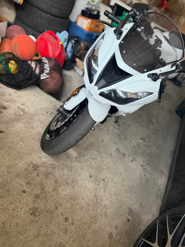 2017 Kawasaki Ninja ZX6R 636 - photo 2
