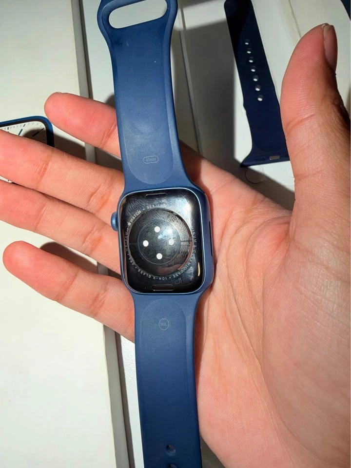 Apple Watch Series 7 GPS Abyss Blue 41mm - photo 3