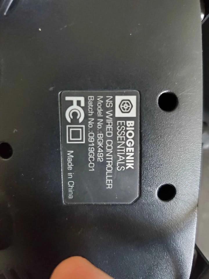 Biogenik Nintendo switch controller 15$ - photo 3