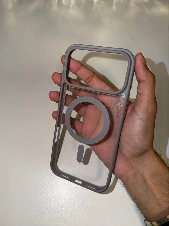 Iphone 17 pro max clear with magsafe case - photo 2