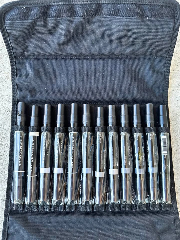 Set of 40 Prismacolor Premier Dual-Ended Art Markers with Alvin