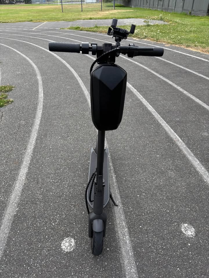 Segway Ninebot G30P – 65km Range, 32km/h – Custom Blacked-Out - photo 5