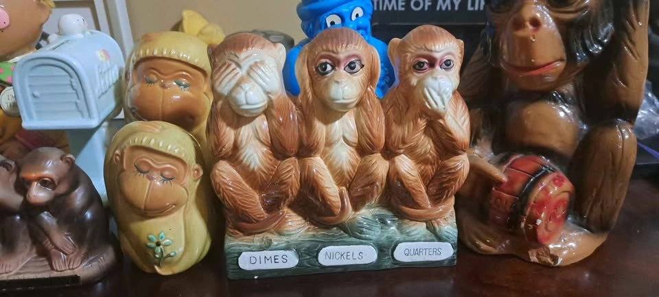 VINTAGE/ANTIQUE PIGGY BANKS - photo 5