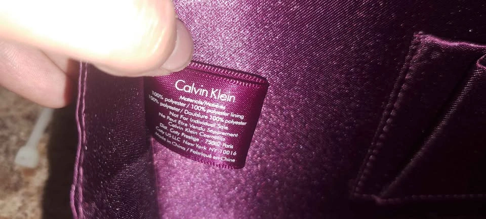 CALVIN KLEIN CLUTCH PURSE - photo 3