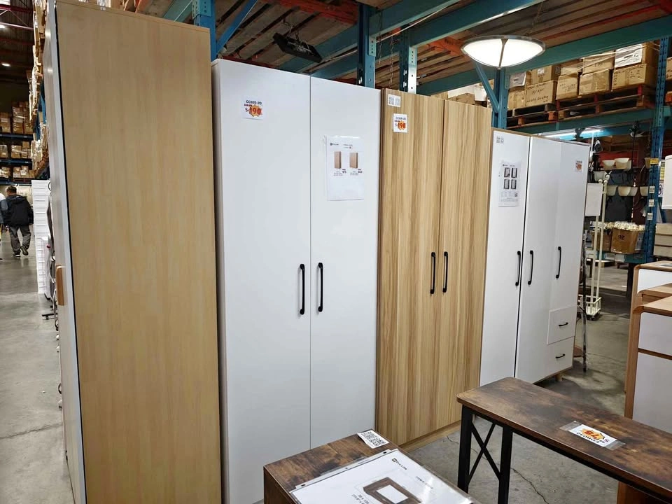 Modern 2-Door Wardrobe Cabinet with Drawers