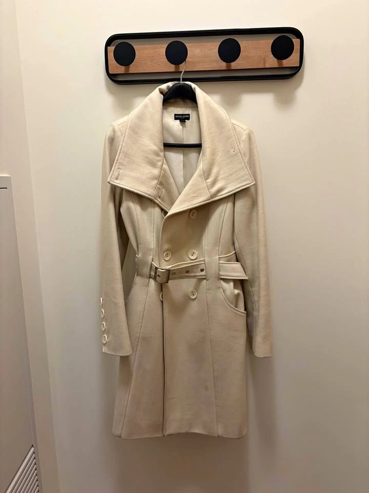 GUESS JEANS BELTED COAT