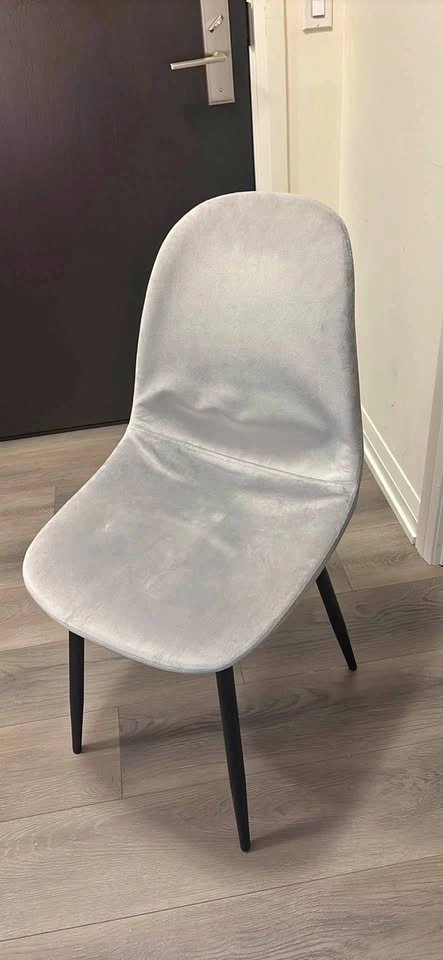 DESK CHAIR