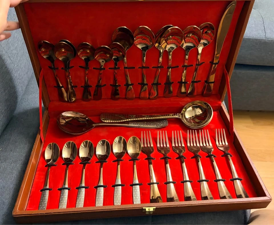 Gold-Toned Flatware Set with Case - photo 3