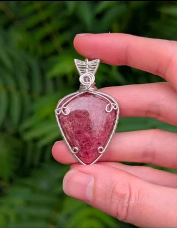Handmade wire wrapped rhodonite necklace - photo 2