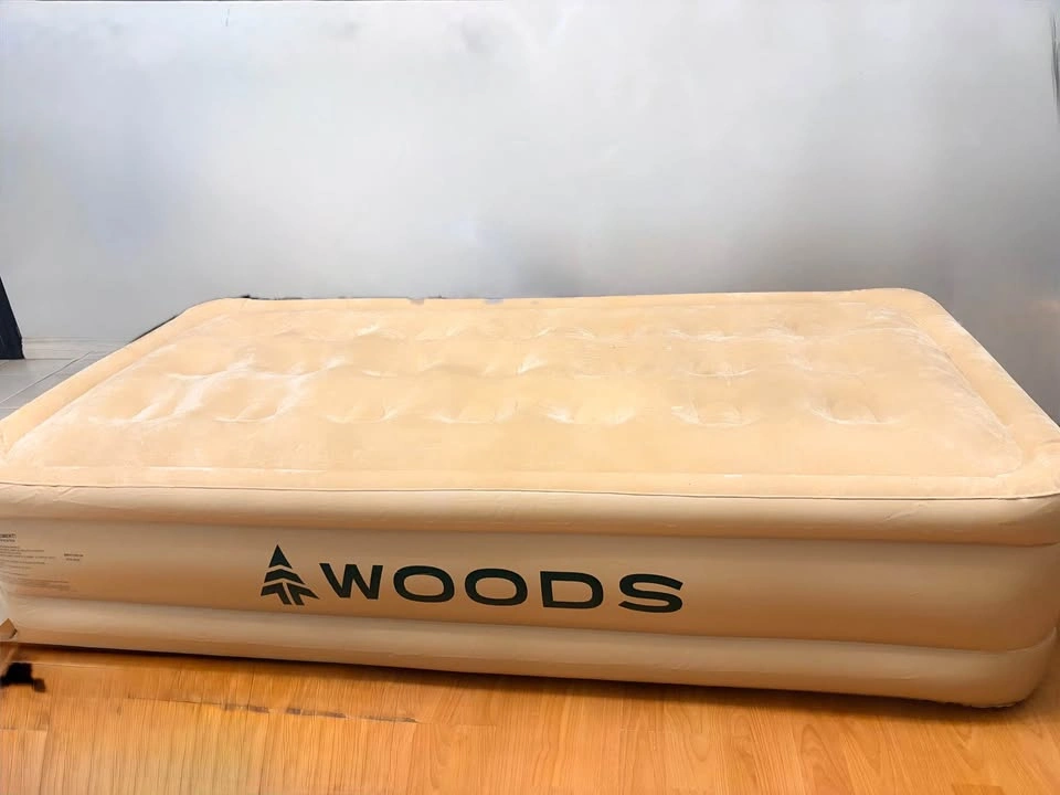 Woods Tritech Double-High Twin Air Mattress with Built-In Pump - photo 3