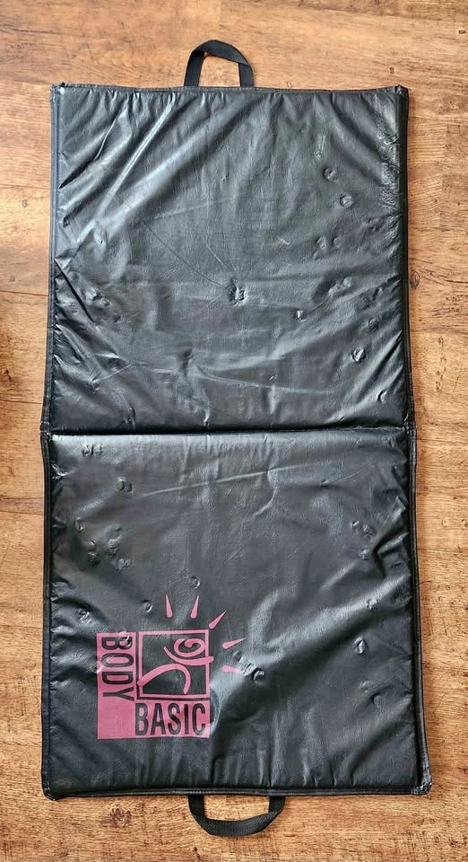 Body Basic vinyl folding exercise mat