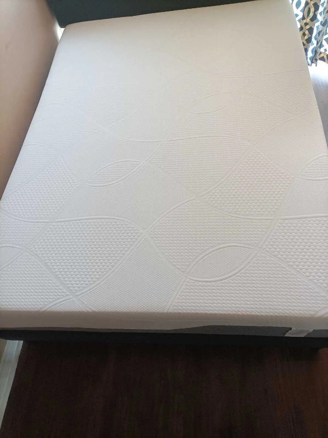 Molblly Memory Foam Mattress - photo 2