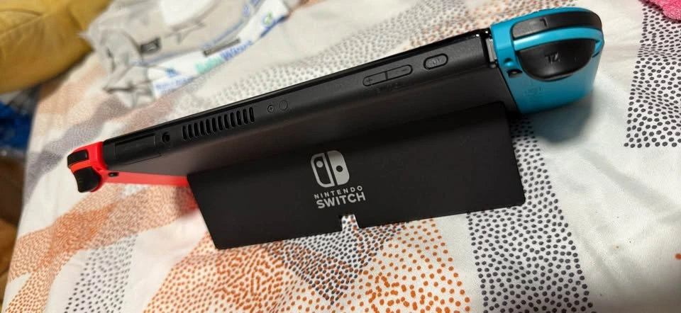 Nintendo Switch OLED Model - photo 5