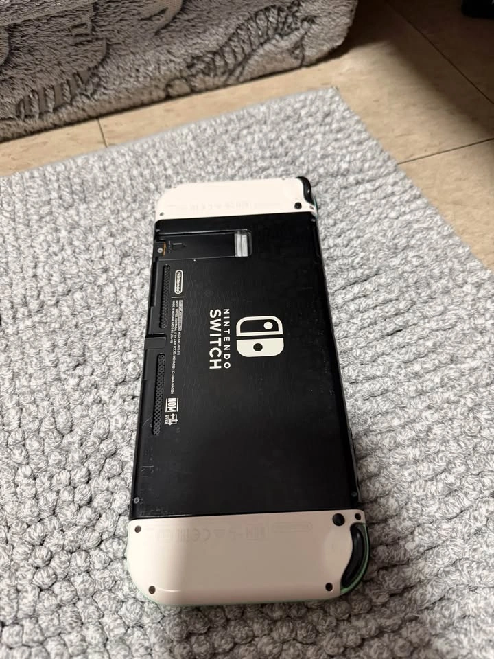 Nintendo Switch - photo 3