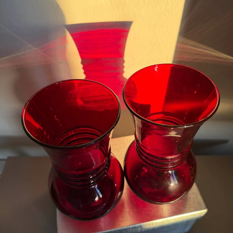 Vintage Ruby Red Glass Bud Vases (Pair) – 6.5" Mid-Century Decor - photo 2