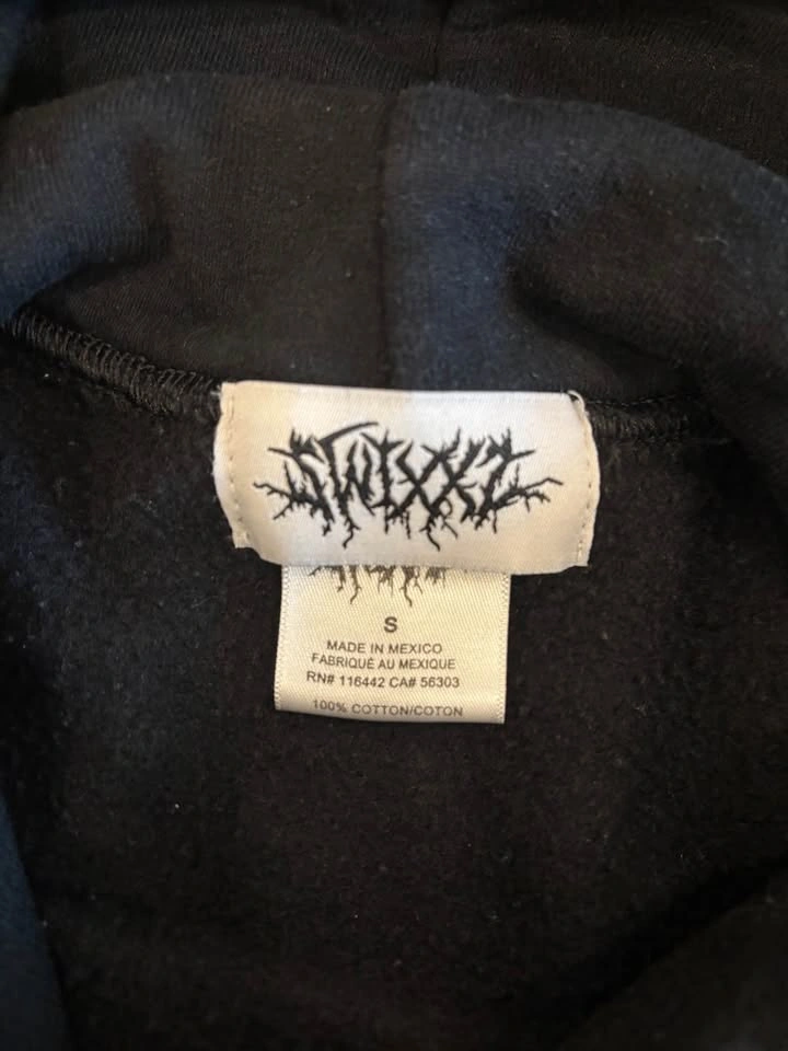 Black and Green Alt Anime Hoodie - photo 3