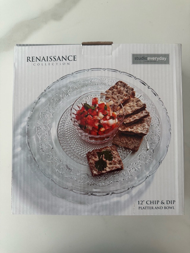 Studio Silversmiths Renaissance Chip and Dip