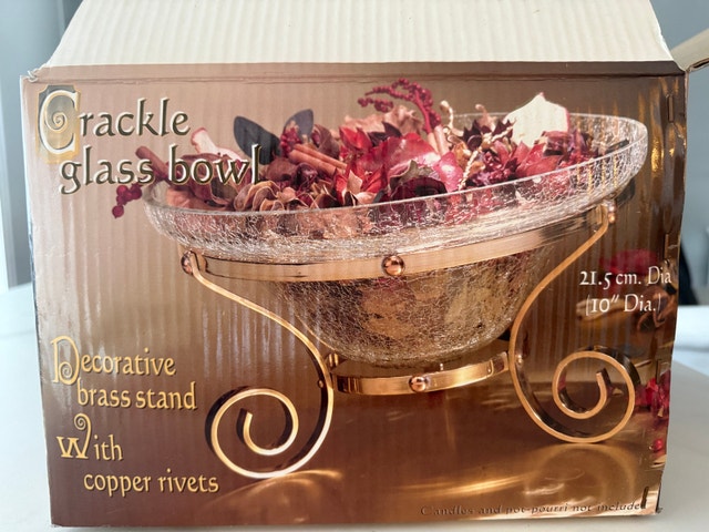 Crackle Glass Bowl with Brass Stand