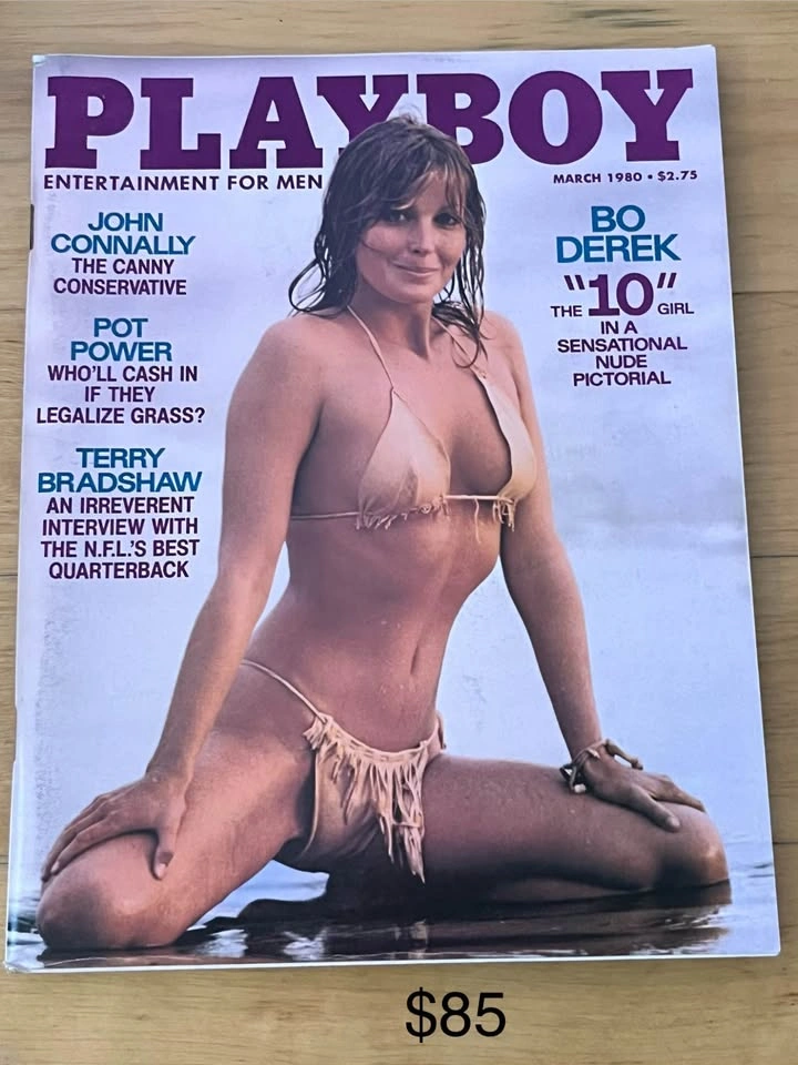 Playboy magazines Lot 2 - photo 2