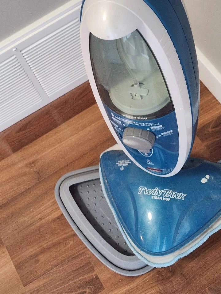 Hoover TwinTank Steam Mop - photo 5