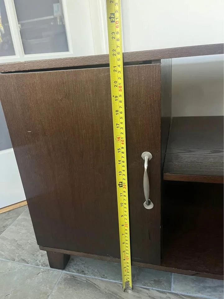 TV stand / shelving unit image indicator(10)