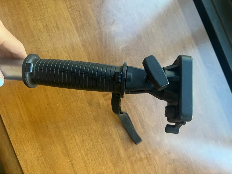 Vanguard Monopod Tripod – extends to 65" image indicator(2)