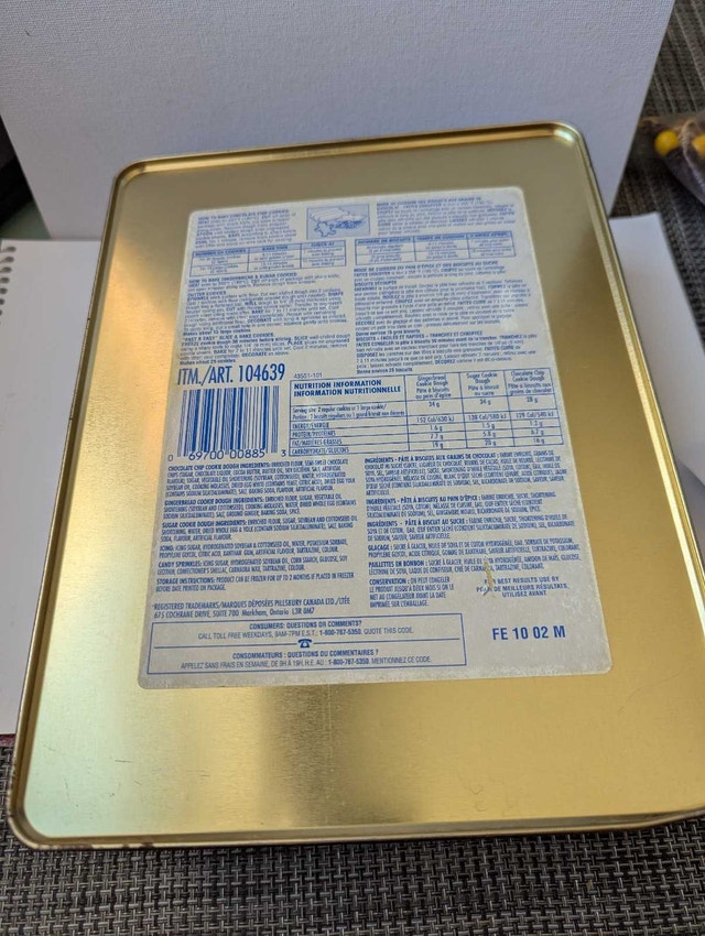 Vintage 1999 Pillsbury Doughboy Holiday Cookie Tin - photo 2