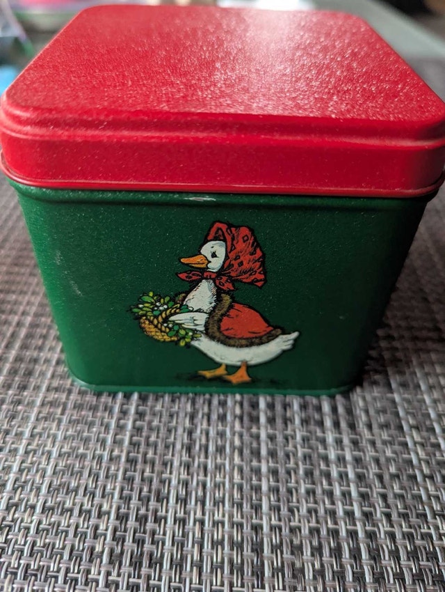 Vintage Christmas Duck Metal Tin - Potpourri Press - photo 4