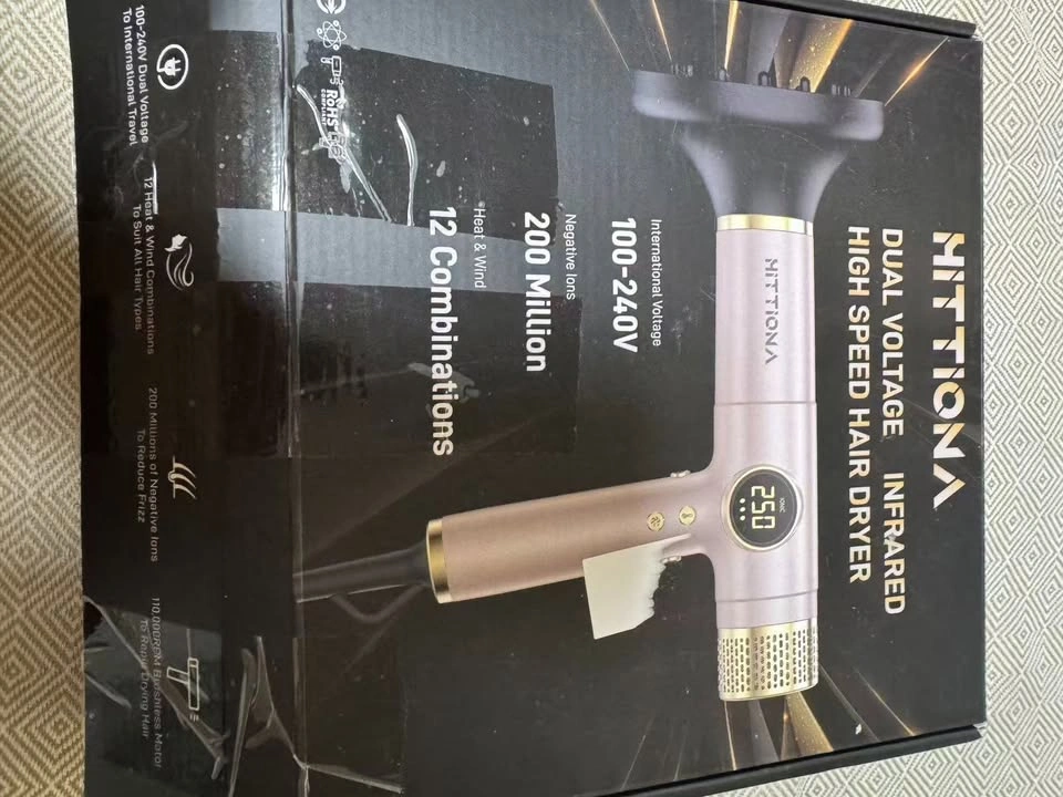 HITTIONA DUAL VOLTAGE IONIC HAIR DRYER WITH DIFFUSER - photo 3