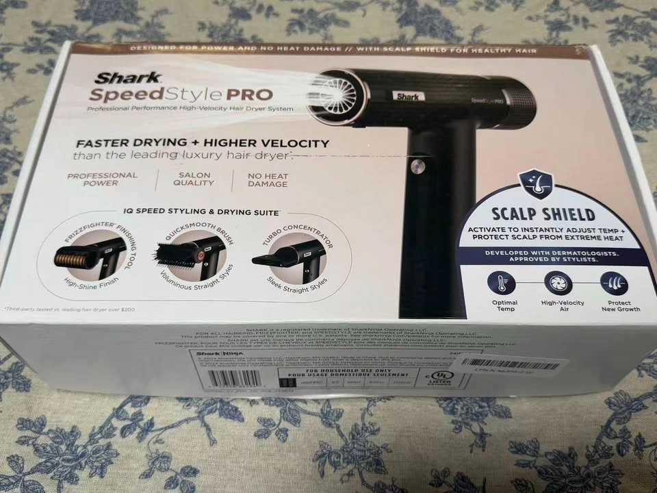 Shark SpeedStyle Pro Hair Dryer, Straight & Wavy - photo 2