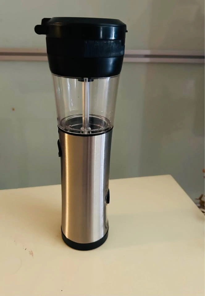 Electric Stainless Steel Salt and Pepper Grinder - photo 2