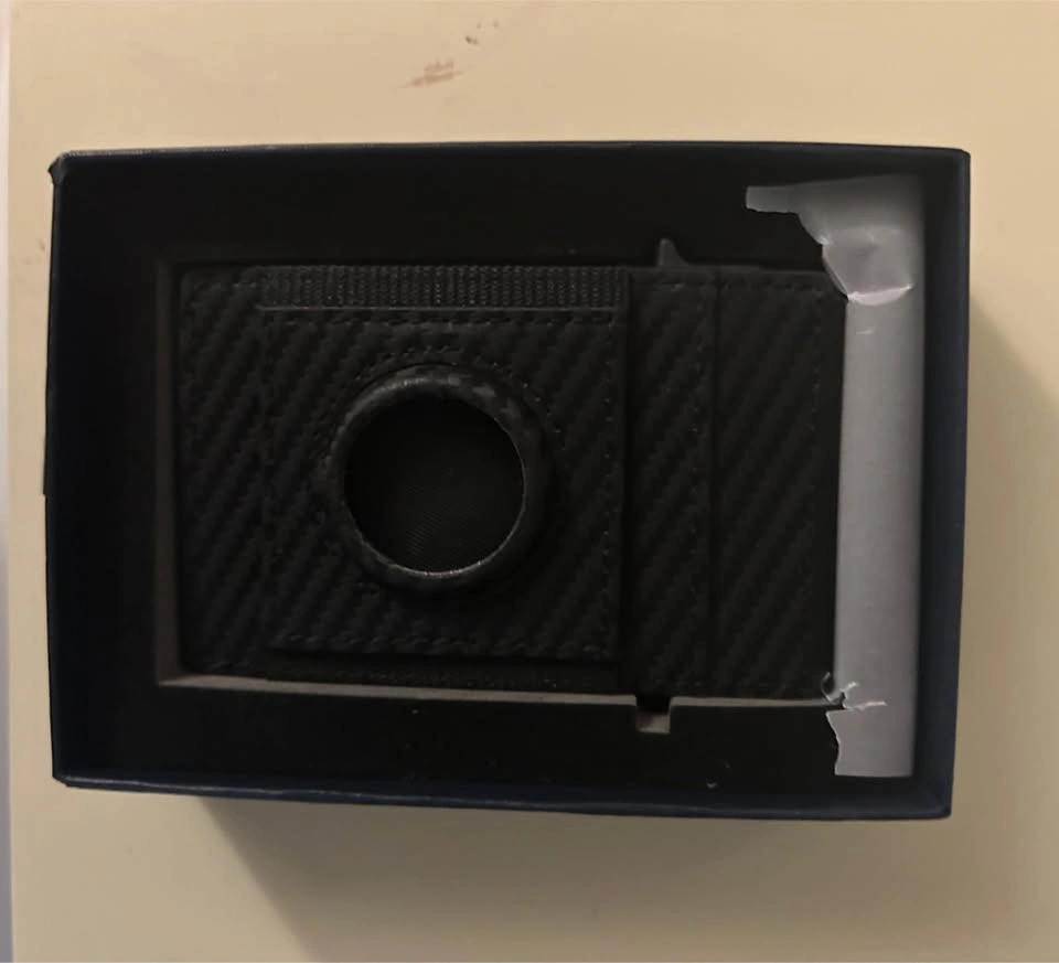 Brand New: Carbon Fiber AirTag Wallet - photo 2